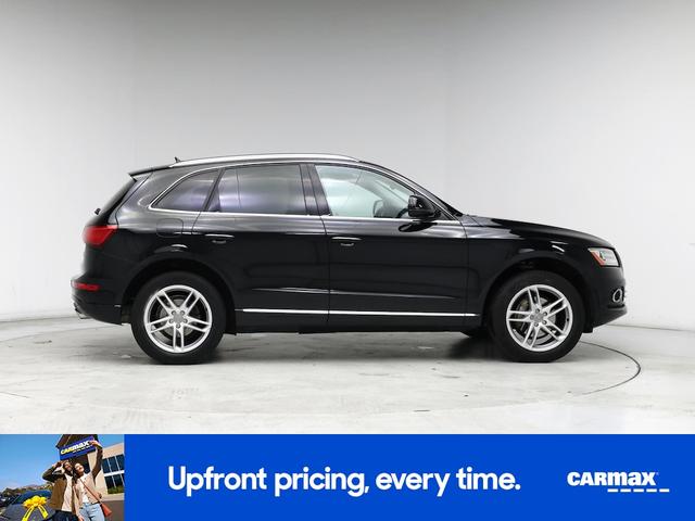 Photo of 2017 Black Audi Q5
