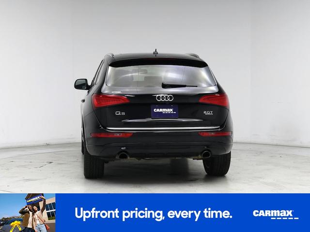 Photo of 2017 Black Audi Q5