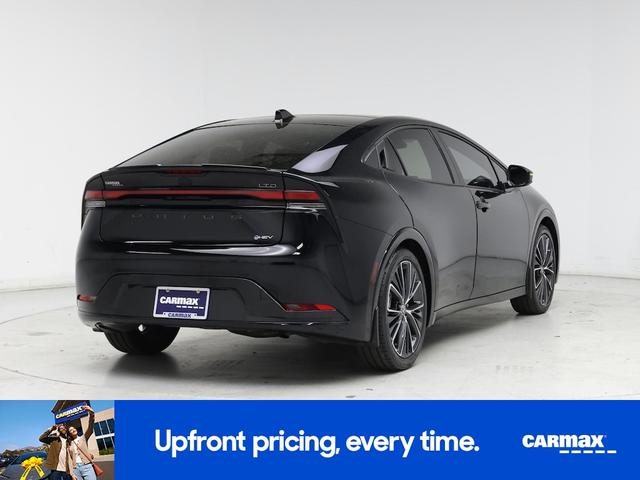 Photo of 2024 Black Toyota Prius