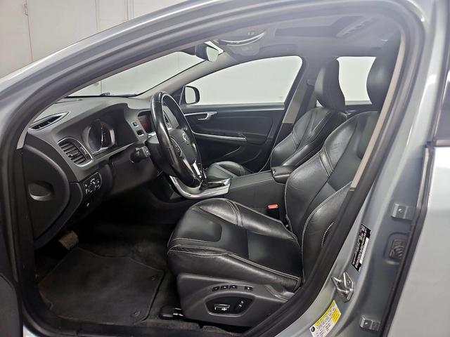 Photo of 2018 Silver Volvo V60