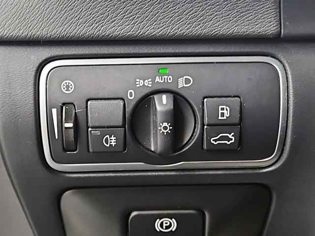 Photo of 2018 Silver Volvo V60