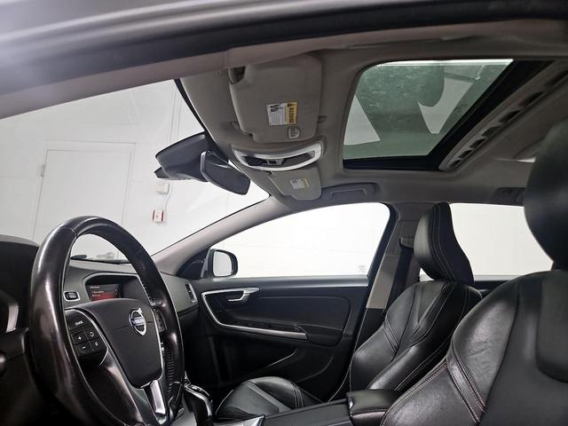 Photo of 2018 Silver Volvo V60