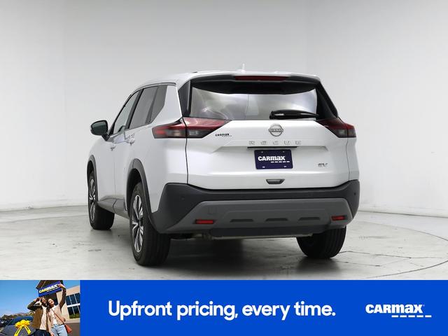 Photo of 2023 Silver Nissan Rogue