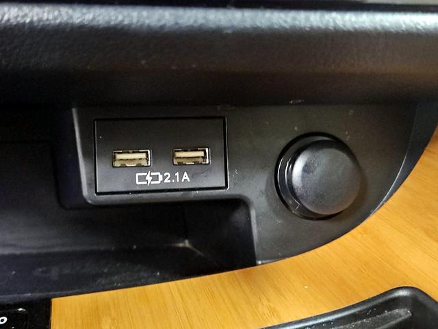 Photo of 2022 Green Lexus RX 350
