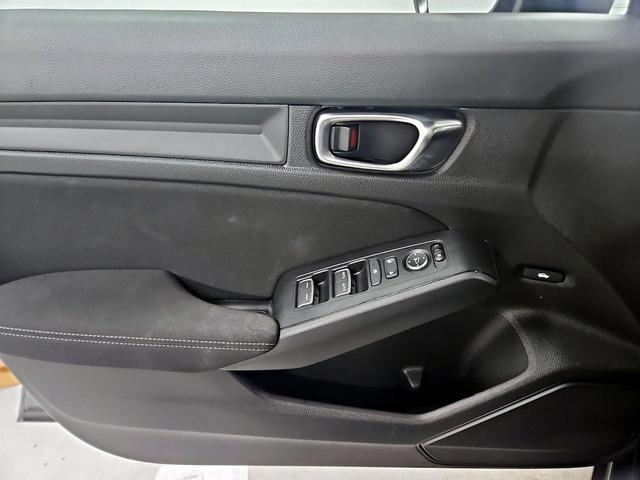 Photo of 2025 Gray Honda Civic