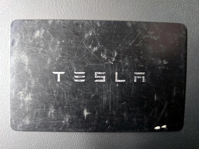 Photo of 2023 White Tesla Model Y