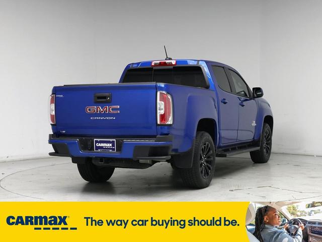 Photo of 2022 Blue GMC Canyon