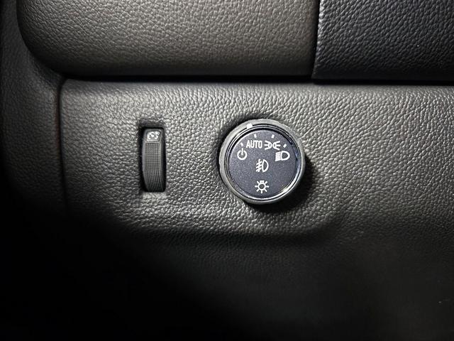 Photo of 2022 Blue GMC Canyon