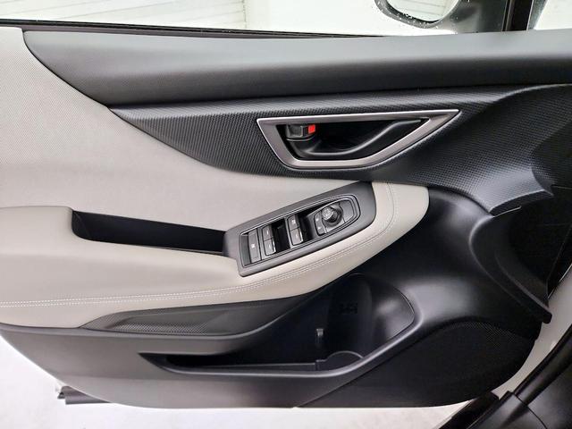Photo of 2020 White Subaru Forester