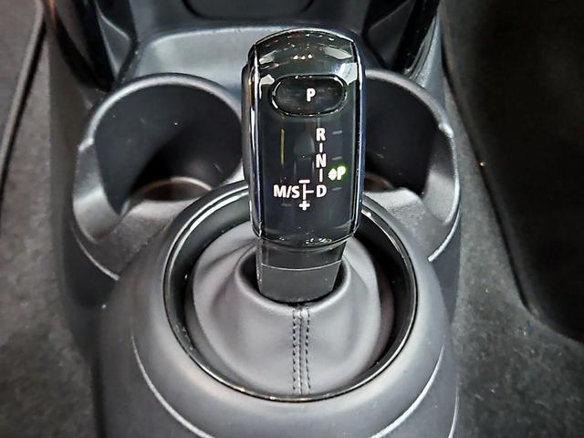 Photo of 2022 Gray MINI Hardtop