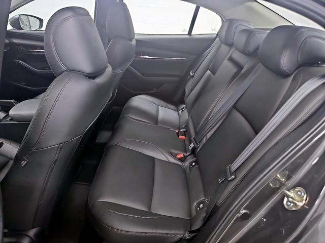 Photo of 2019 Gray Mazda Mazda3