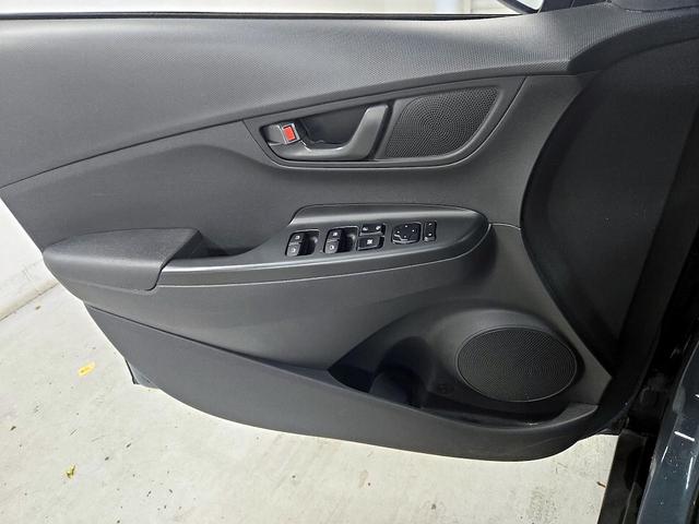 Photo of 2022 Gray Hyundai KONA