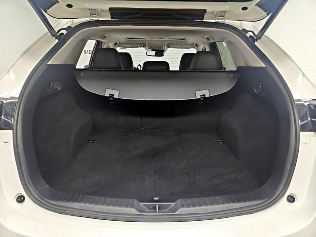 Photo of 2020 White Mazda CX-5