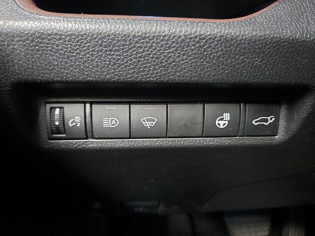 Photo of 2022 Blue Toyota RAV4 Hybrid