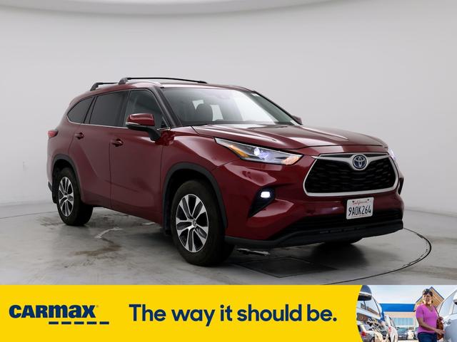 2022 Toyota Highlander Hybrid
