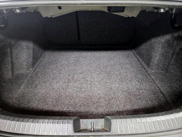 Photo of 2022 Black Volkswagen Jetta