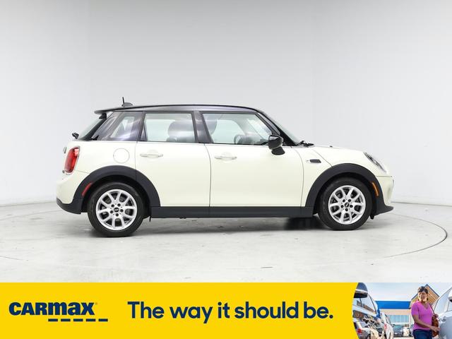 Photo of 2021 White MINI Hardtop