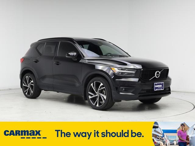 2020 Volvo XC40