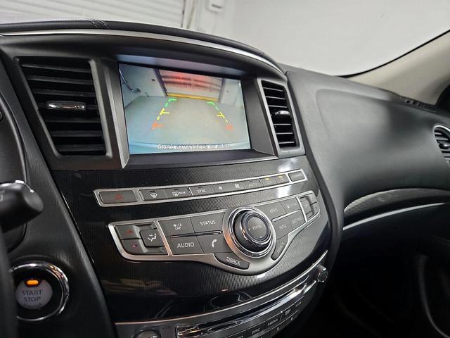 Photo of 2019 Silver INFINITI QX60