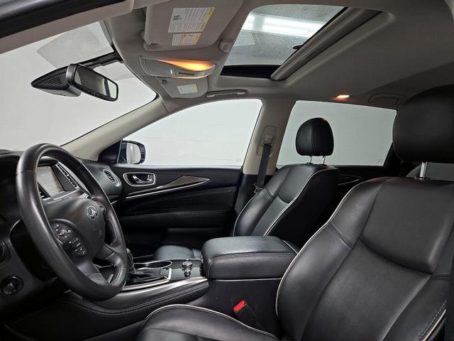 Photo of 2019 Silver INFINITI QX60