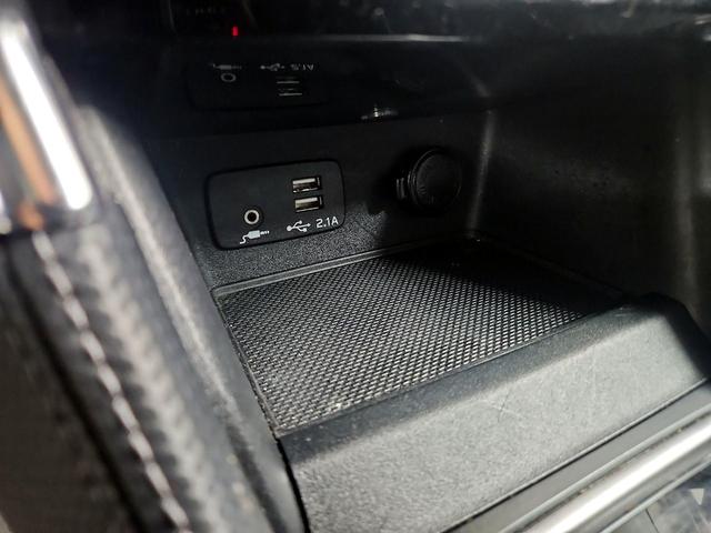Photo of 2022 Silver Subaru Forester