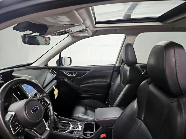 Photo of 2022 Silver Subaru Forester