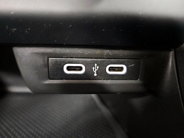 Photo of 2022 Black Volkswagen Jetta