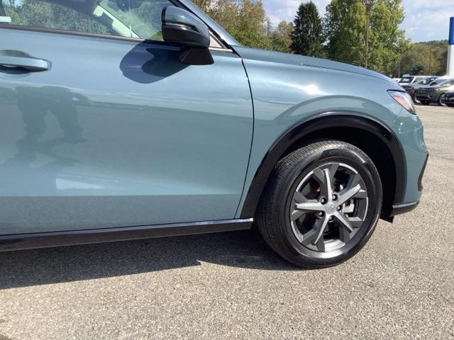Photo of 2024 Pearl Honda HR-V
