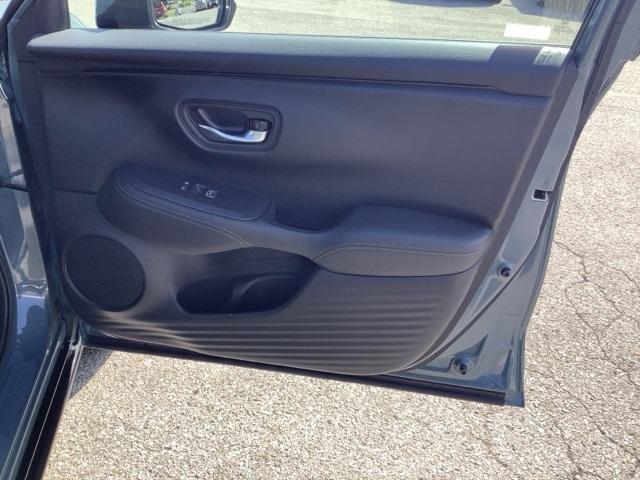 Photo of 2024 Pearl Honda HR-V