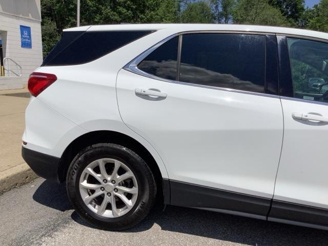 Photo of 2018 Summit White Chevrolet Equinox