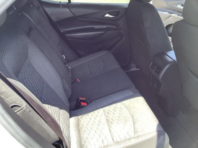Photo of 2018 Summit White Chevrolet Equinox