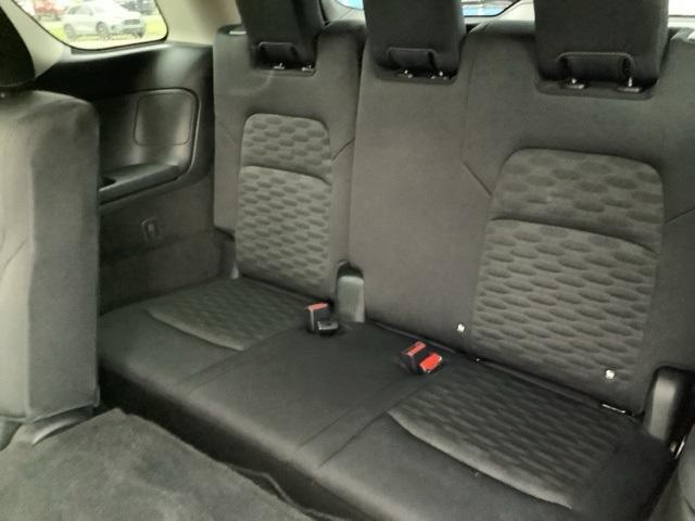 Photo of 2025 Brilliant Silver Metallic Nissan Pathfinder