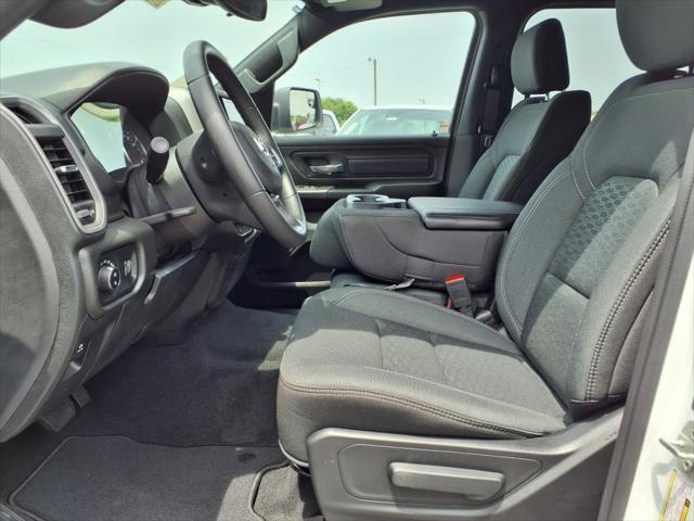 Photo of 2025 Bright White Clearcoat RAM 1500