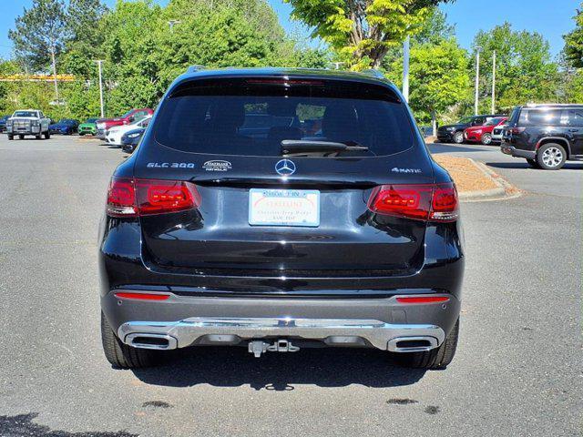 Photo of 2021 Black Mercedes-Benz GLC 300