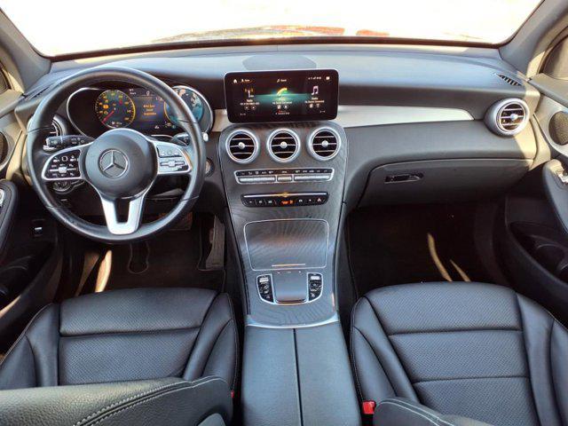 Photo of 2021 Black Mercedes-Benz GLC 300
