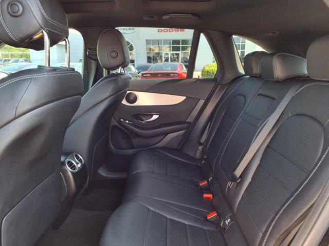 Photo of 2021 Black Mercedes-Benz GLC 300