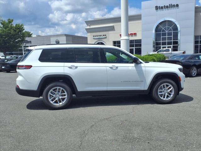 Photo of 2025 Bright White Clearcoat Jeep Grand Cherokee L