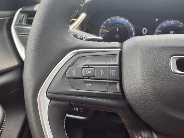 Photo of 2025 Bright White Clearcoat Jeep Grand Cherokee L