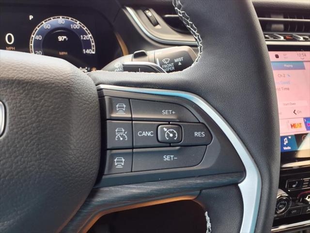 Photo of 2025 Baltic Gray Metallic Clearcoat Jeep Grand Cherokee L