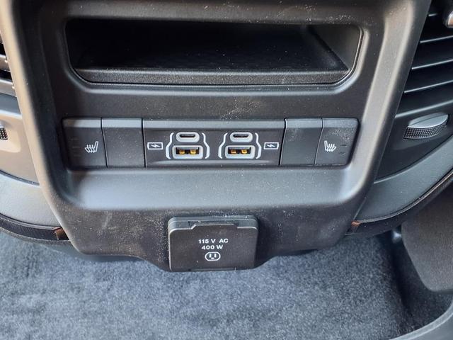 Photo of 2025 Bright White Clearcoat RAM 1500