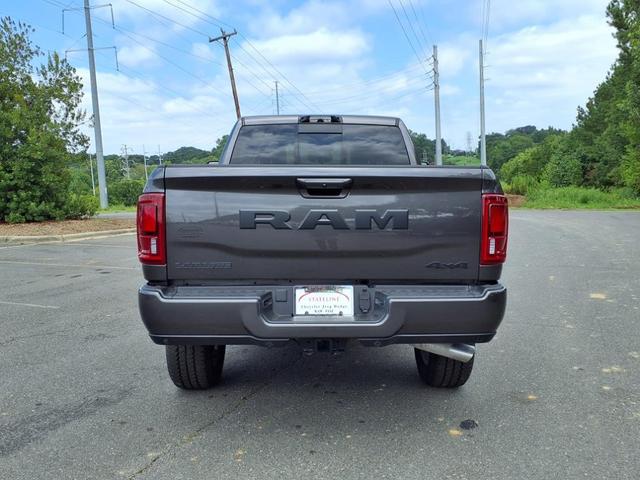 Photo of 2025 Granite Crystal Metallic Clearcoat RAM 2500