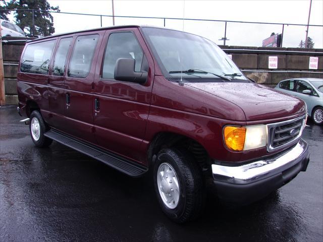 2004 Ford E350 Super Duty