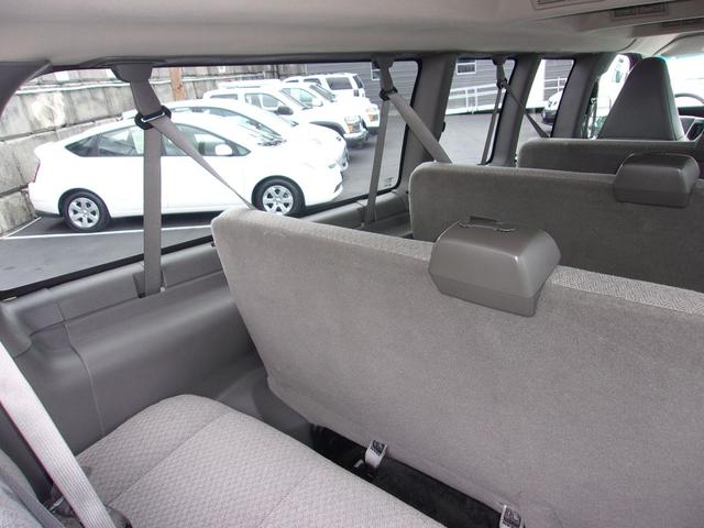 Photo of 2016 White Chevrolet Express 3500