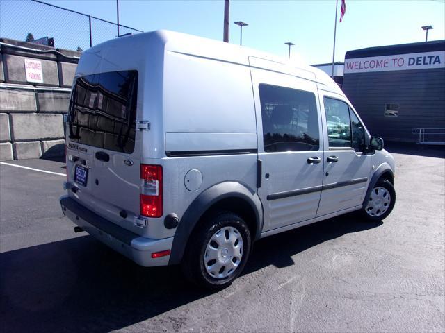 Photo of 2013 Silver Ford Transit Connect