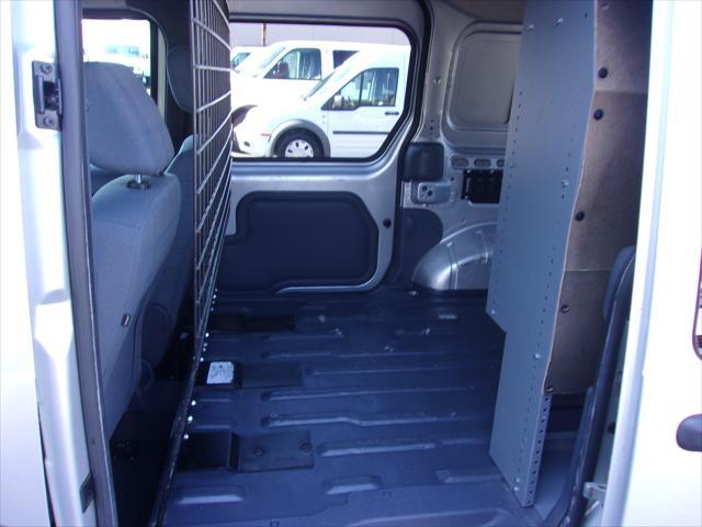 Photo of 2013 Silver Ford Transit Connect