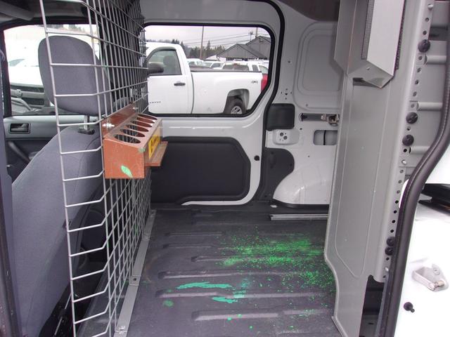 Photo of 2013 White Ford Transit Connect