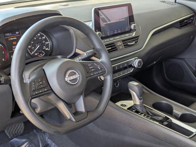 Photo of 2025 Gun Metallic Nissan Altima