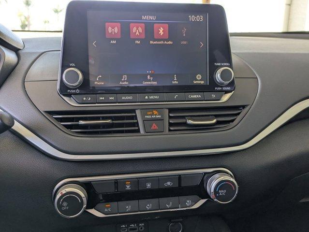 Photo of 2025 Gun Metallic Nissan Altima