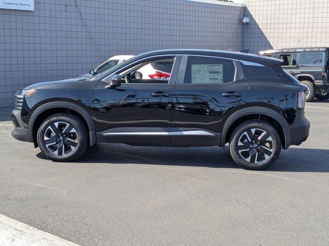 Photo of 2025 Super Black Nissan Kicks
