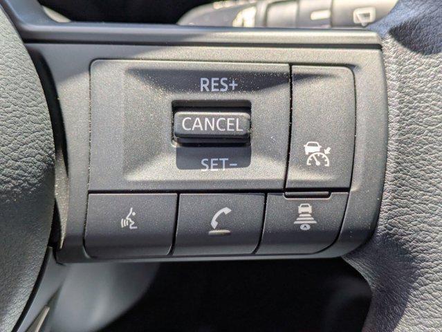 Photo of 2025 Gun Metallic Nissan Kicks